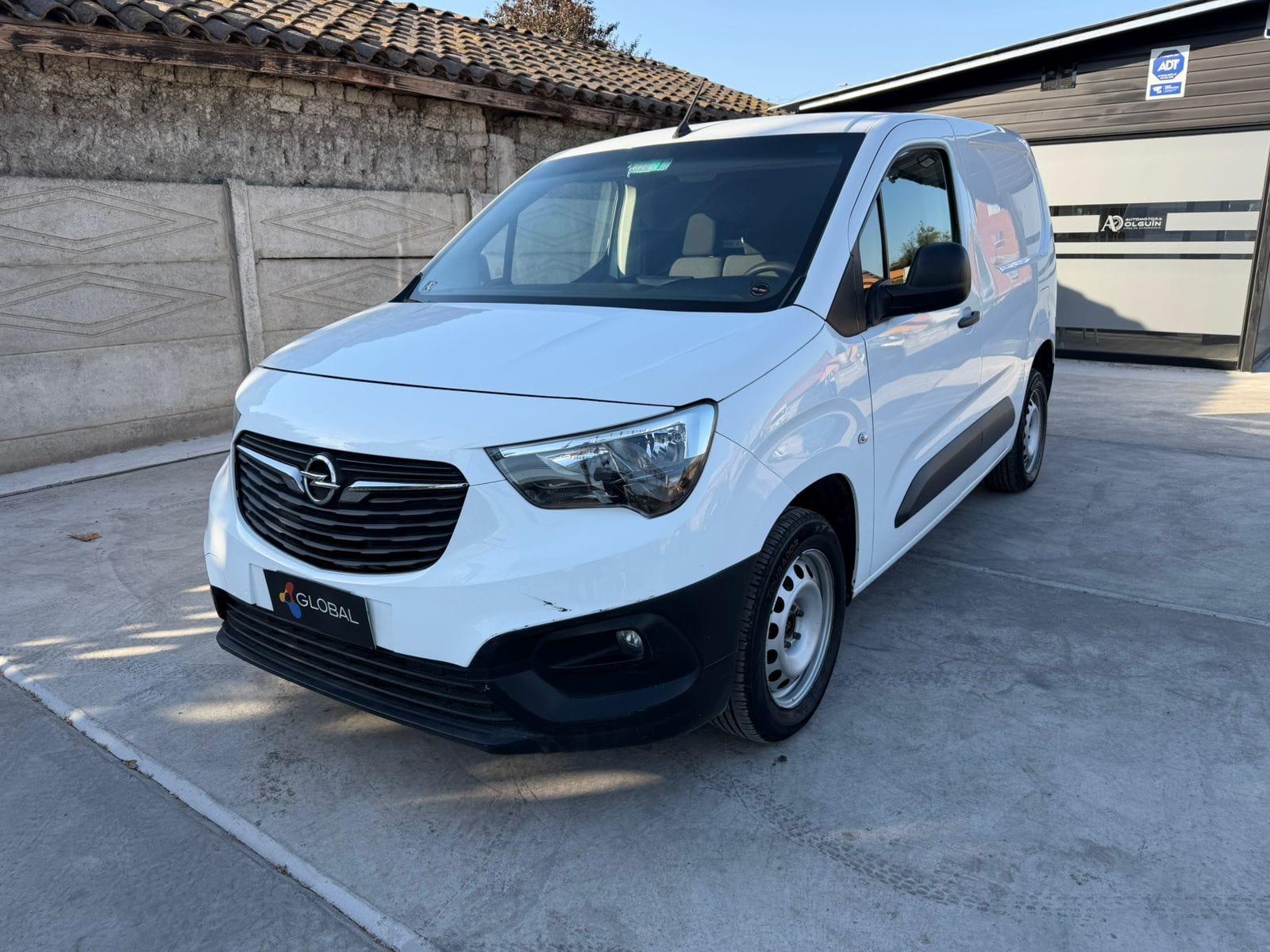 Opel Combo Hdi L1 — foto 2 de 14