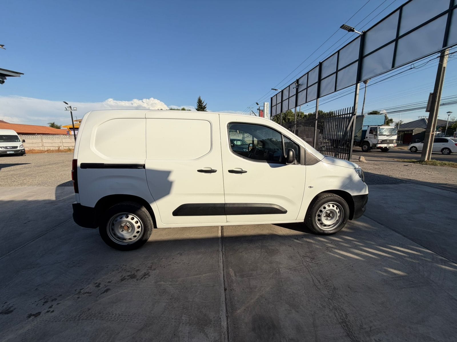 Opel Combo Hdi L1 — foto 7 de 14