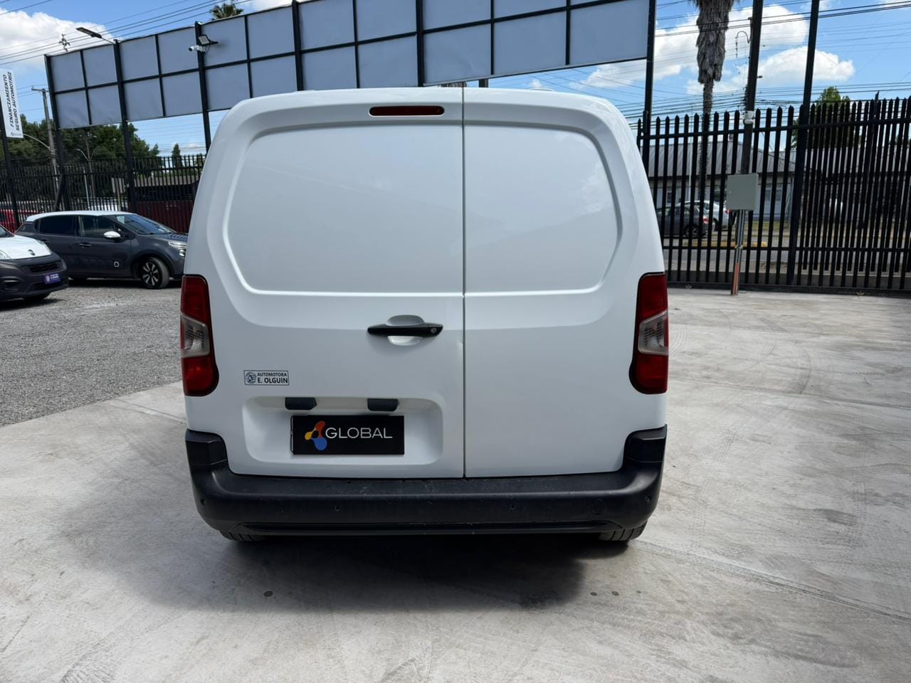 Citroën Berlingo K9 1.6 Hdi — foto 2 de 15
