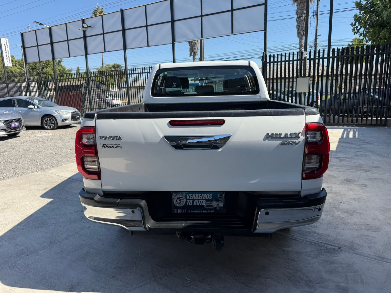 Toyota Hilux — foto 5 de 24