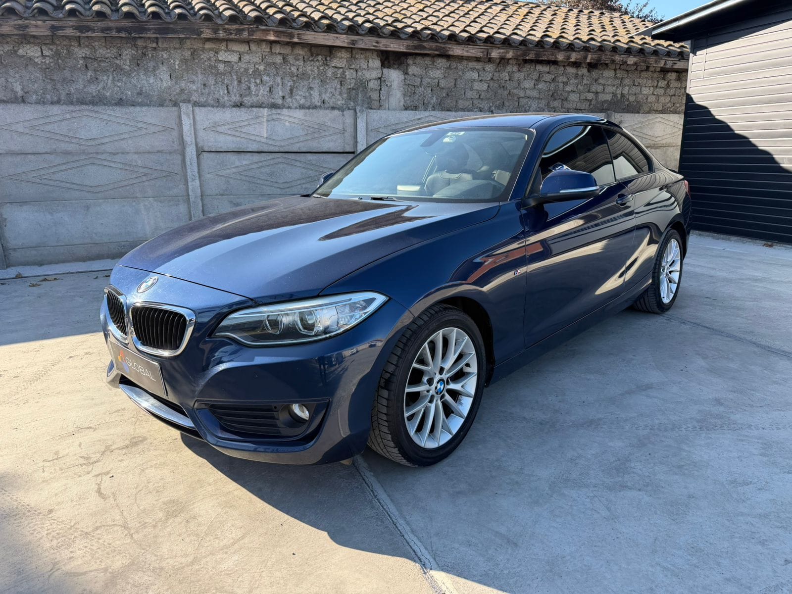 BMW 220I Coupe 2.0 Aut — foto 2 de 14