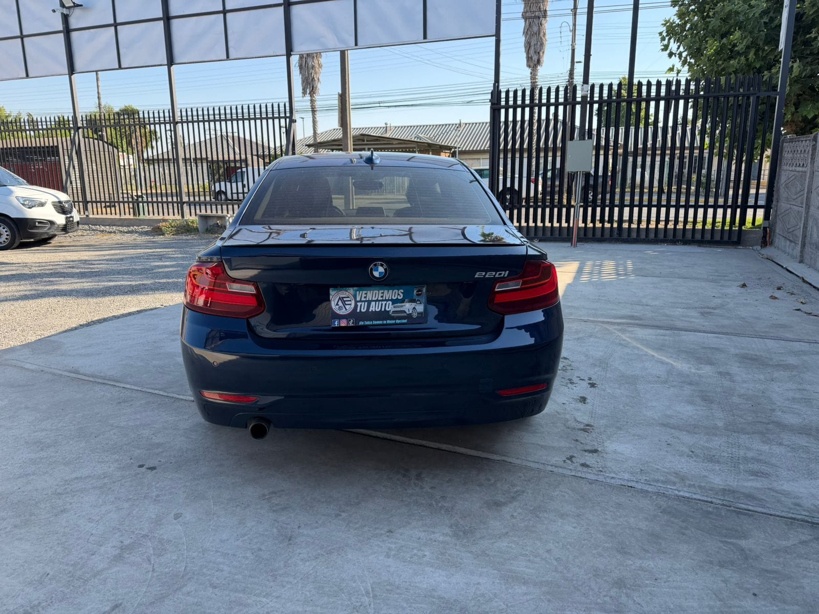 BMW 220I Coupe 2.0 Aut — foto 5 de 14
