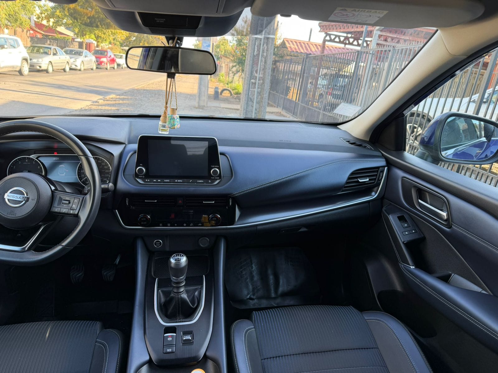 Nissan Qashqai 1.3 Turbo Microhíbrida — foto 10 de 19
