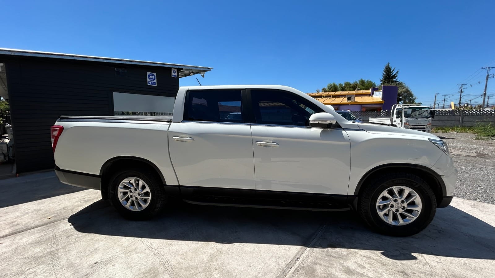 SsangYong Grand Musso 2,2 Aut — foto 11 de 12