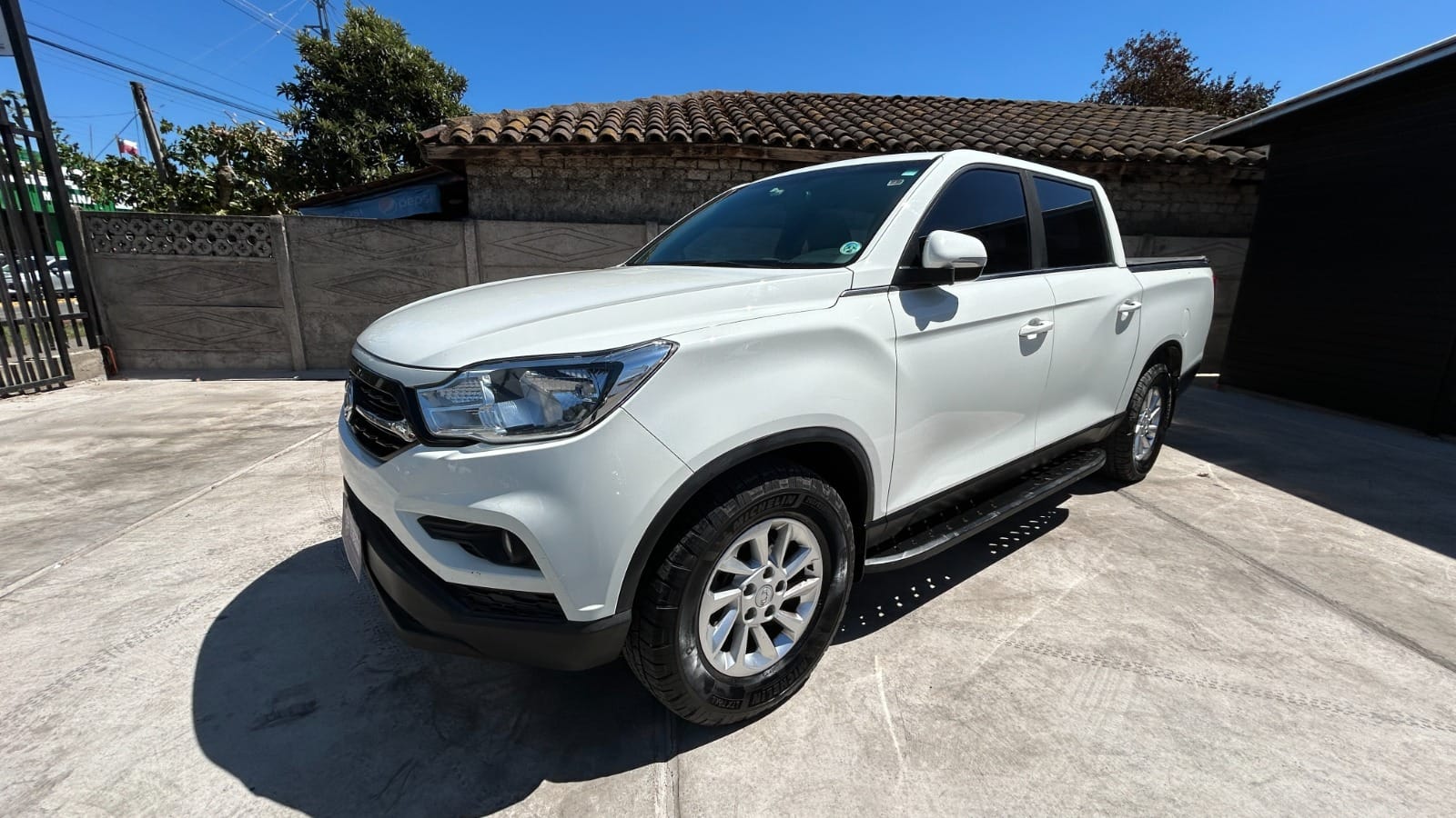 SsangYong Grand Musso 2,2 Aut — foto 2 de 12