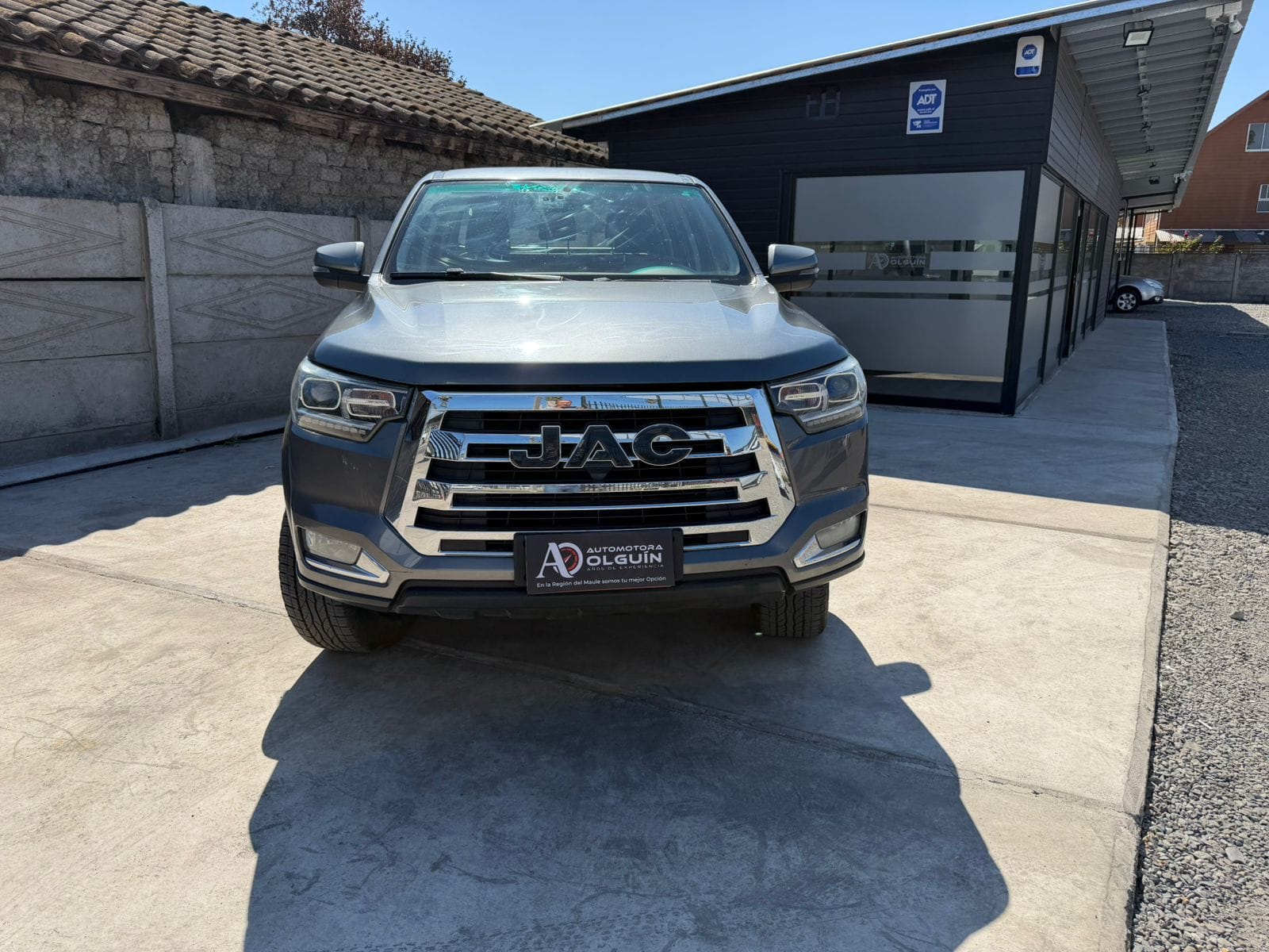 JAC T8 Ce