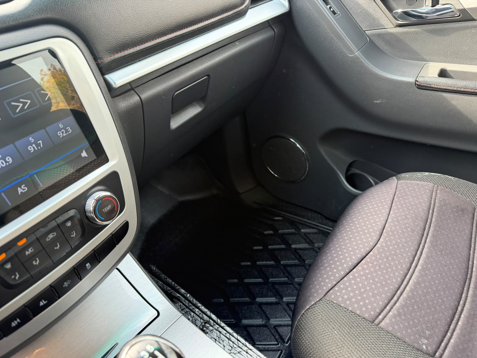 JAC T8 Ce2.0 4X4 Mt6 — foto 16 de 16