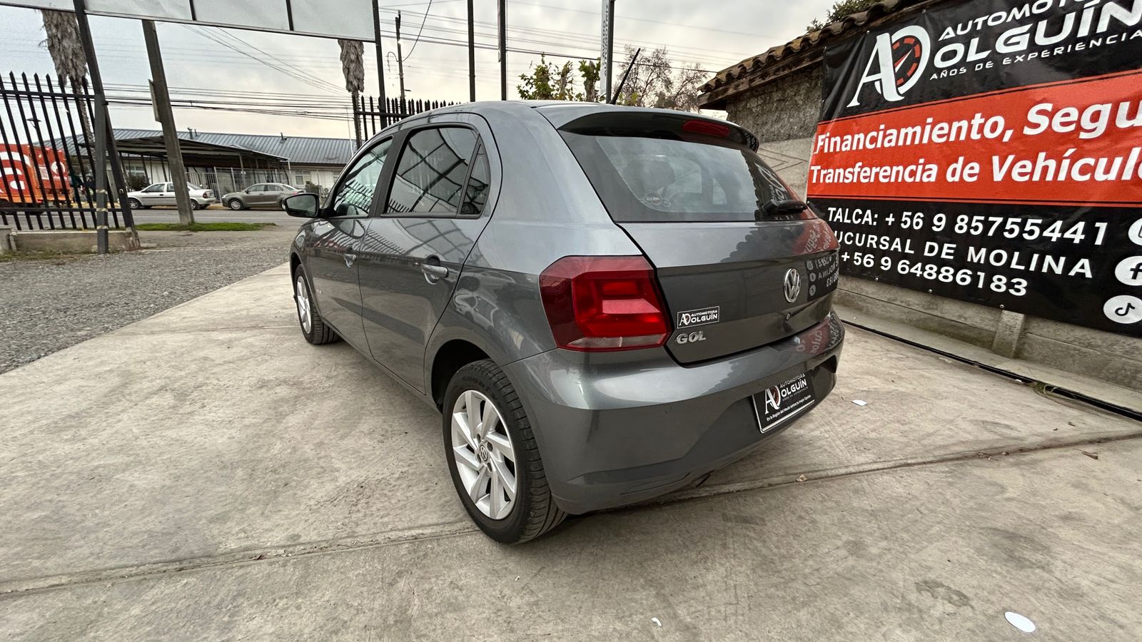 Volkswagen Gol Highline — foto 7 de 15