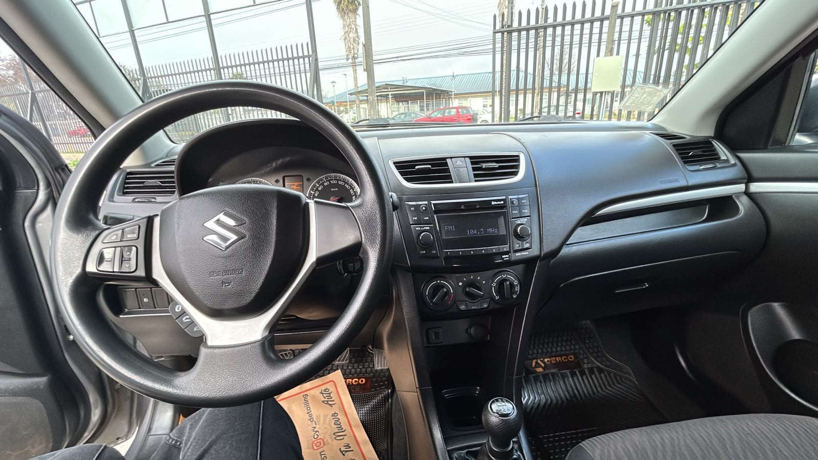 Suzuki Swift Gl Hb1.2 Ac — foto 11 de 12