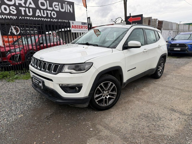 Jeep Compas Sport — foto 2 de 14