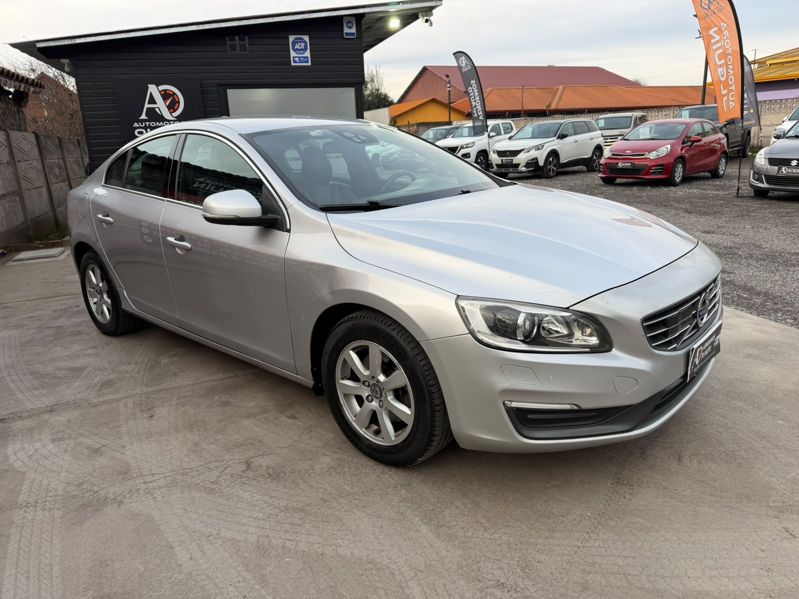 Volvo S60 T5 Plus