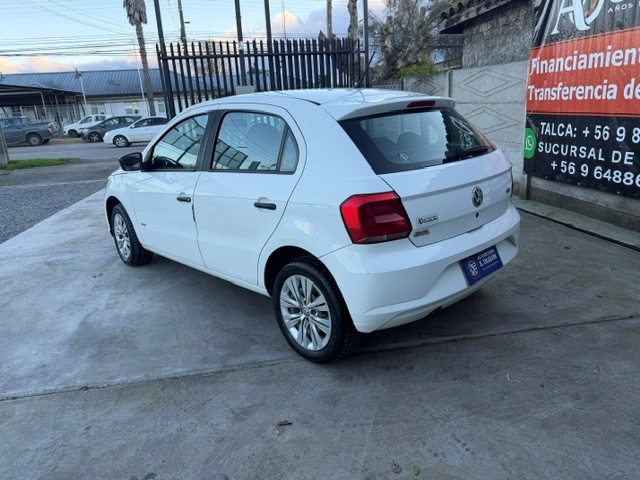 Volkswagen Gol Trendline — foto 18 de 19