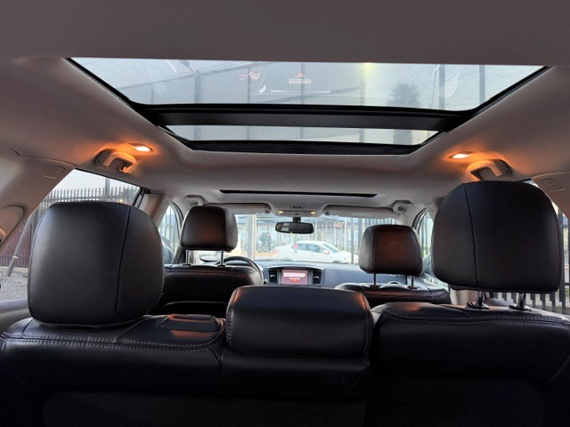 Nissan Pathfinder — foto 15 de 17