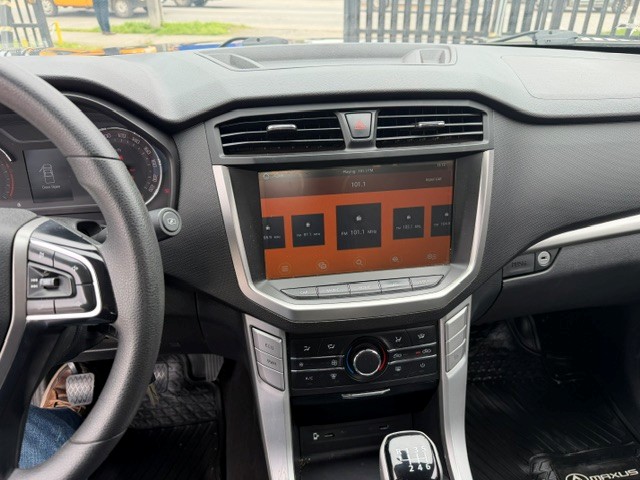 Maxus T60 Dcab — foto 12 de 15