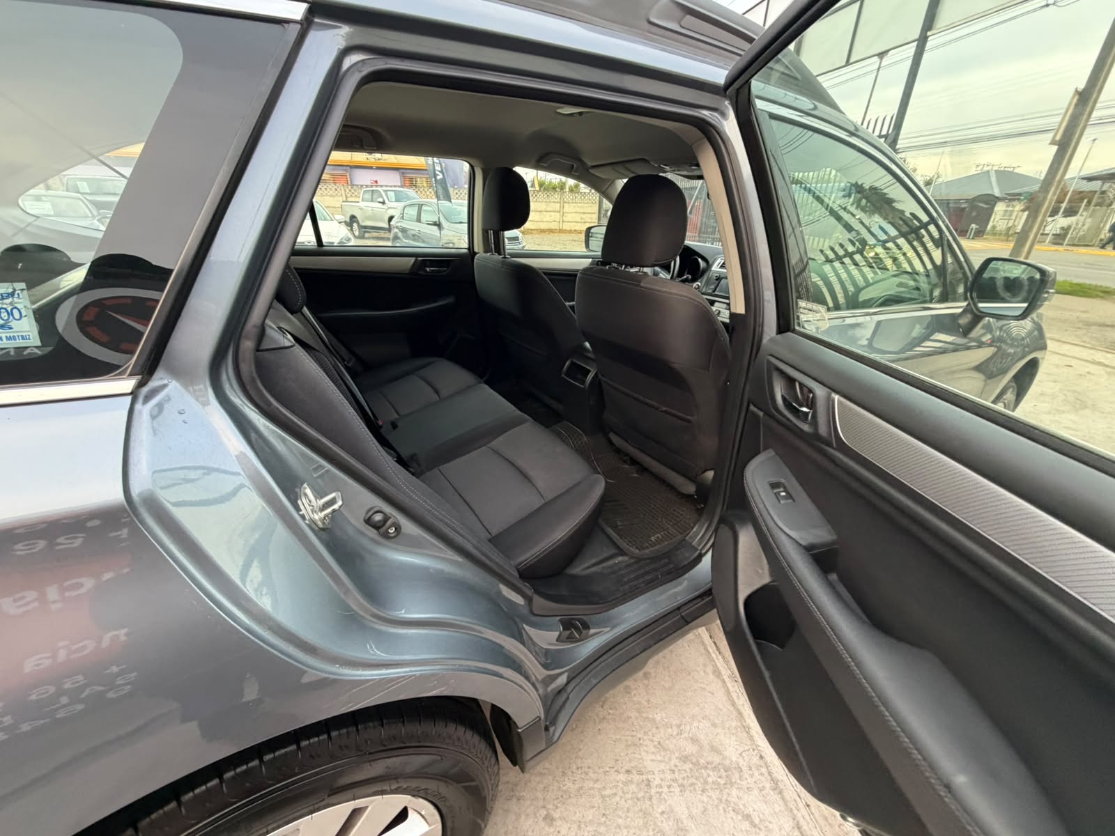 Subaru New Outback — foto 9 de 18