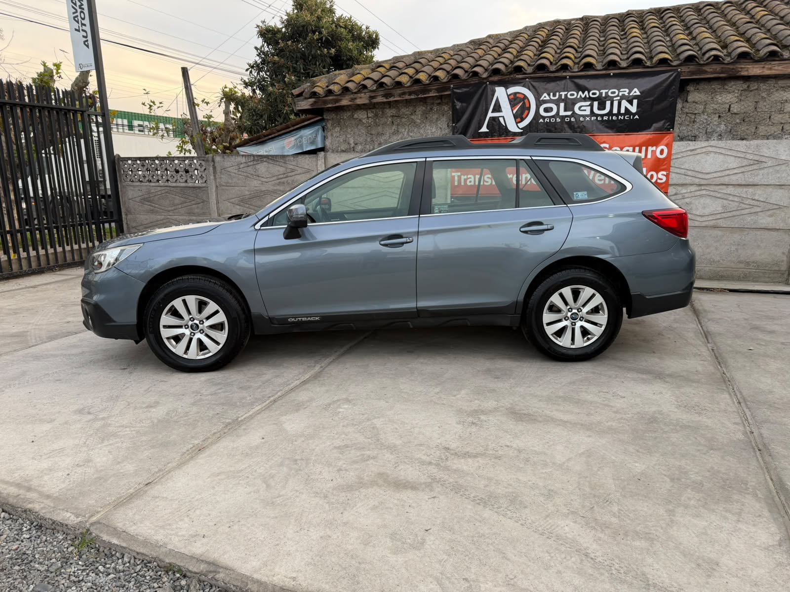 Subaru New Outback — foto 3 de 18